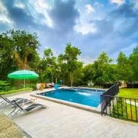 LAN LAY Resort (ลานเล รีสอร์ท), hotel sa Ban Mai Rut