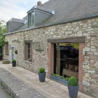 Les Arpents Verts, hotel sa Momignies