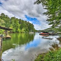 Waterfront House with Hot Tub on Lake Hartwell!