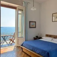 Mare Blu, Hotel in Sapri
