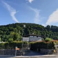 Larramendi Torrea – hotel w mieście Azcoitia