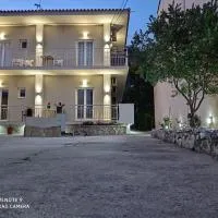 KELLY APARTMENTS, hotel v destinaci Ipsos