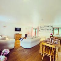 George&rsquo;s Boutique Bungalow, hotel in Maidstone