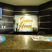 Golden House Hotel & Convention Center, מלון בסנטו דומינגו