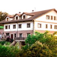 Hotel Peñas Blancas, hotel in Liaño