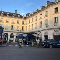 Hotel De Gramont, hotel u Pou