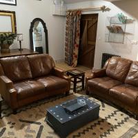 Holly Cottage, hotel in Hinstock