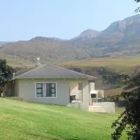 Ledges Retreat, hotell i Bergville