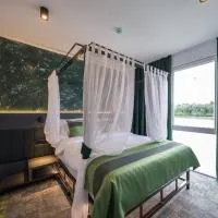 Joy 5 Hotel & SPA: Belgrad'da bir otel