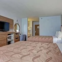 Quality Inn Pierre-Fort Pierre, хотел в Пиер
