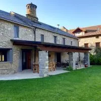 Casa Rural Aracanciás, ξενοδοχείο σε Borrastre