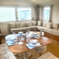 Pevensey Bay Holiday Park 2 Bedrooms Sleeps 6 40 The Lawns