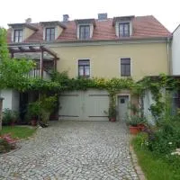 Ferienwohnung Högel Großjena: Naumburg şehrinde bir otel