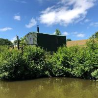 Carp - UK32439, hotel in Buxted