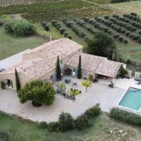 Mas du Vieux Tilleul: Vaison-la-Romaine şehrinde bir otel