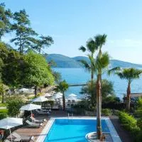 Baga Hotel, viešbutis mieste Akjaka