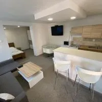 ARD Apartments - Levice، فندق في ليفيتسا