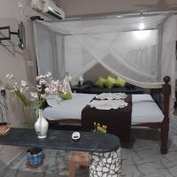 Casa Almeida Hotel, hotel v oblasti Candolim Beach, Candolim