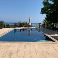 Spectacular views from this villa in Lapta, hotel in Kyrenia