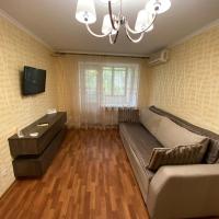 Однокомнатная на театральном проспекте (5 минут от бульвара Пушкина), отель в Донецке