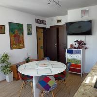 Bright apartment at a great location, hotell i Geo Milev, Sofia