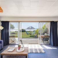 Absolute Beachfront - Waimarama Holiday Home