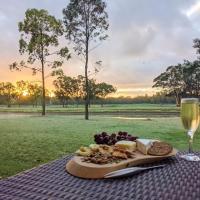 Jewel in the Crowne, hotell nära Cessnock Airport - CES, Lovedale