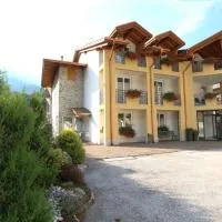 Hotel Garni Sottobosco, khách sạn ở Dimaro