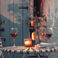 *New* Noel Cottage “A romantic quirky little gem”
