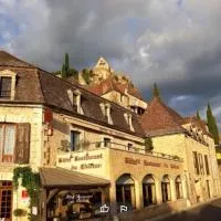 Hôtel du Château - Beynac et Cazenac，貝納克和卡澤納克的飯店