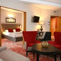 Hôtel Le Rempart, hotel en Tournus