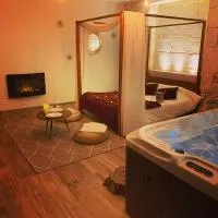 Suite de caractère avec Jacuzzi, hotel u gradu 'Milhaud'