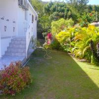Maison de 3 chambres avec jardin clos et wifi a Pointe Noire