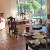 Avant Garde Lodge, hotel i Kempton Park