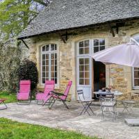 Nice Home In Gonneville-le-theil With 3 Bedrooms And Wifi