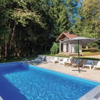 Four-Bedroom Holiday Home in Plaski
