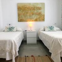 GATU PREMIUM Conil Sunset house con piscina, 3 dormit, 3 baños, jardín privado , wifi y parking