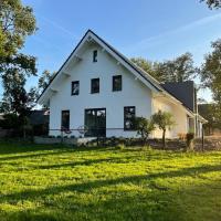 't Huis van de Buren - Drie unieke boerderijkamers in Lutten