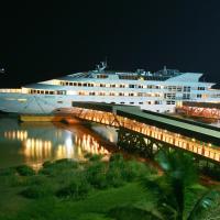復古豪華遊艇酒店，仰光Botahtaung的飯店