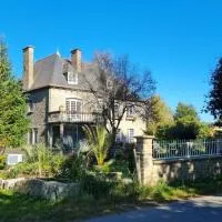 La Villa Saint Martin, ξενοδοχείο σε Cournon