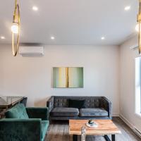 2 Bedroom Luxury in the Mile End by Den Stays, hotel v Montreale (Mile End)