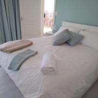 CoCo de Mer Self Catering Log 1