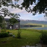 Aline's Stue B&B Utskarpen, Mo i Rana, hotel v mestu Fuglstad