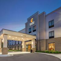 Comfort Inn & Suites, hotel near Oakland County International Airport - PTK, City in the Village of Clarkson