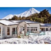 Ngati Ruanui Mountain Lodge: Stratford şehrinde bir otel