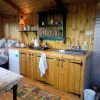 Lower Haven Shepherds Hut, ξενοδοχείο στο Μπαθ