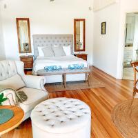 Byron Bay Ivory Villas, hotel in Coopers Shoot