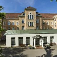 Bildungshaus St. Bernhard - Wohnen und Tagen, hotel v destinácii Rastatt