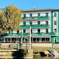 Albergo Del Sole, hotell sihtkohas Porto Valtravaglia