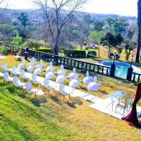 BougainVilla Guest House: King Williamʼs Town şehrinde bir otel